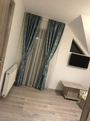 Фото Гостевой дом New house г. Куртя-де-Арджеш 2